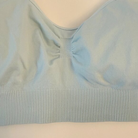 Light Blue Seamless Nursing Bra With Adjustable Straps Womens Sz L Soft Stretch - Picture 4 of 11